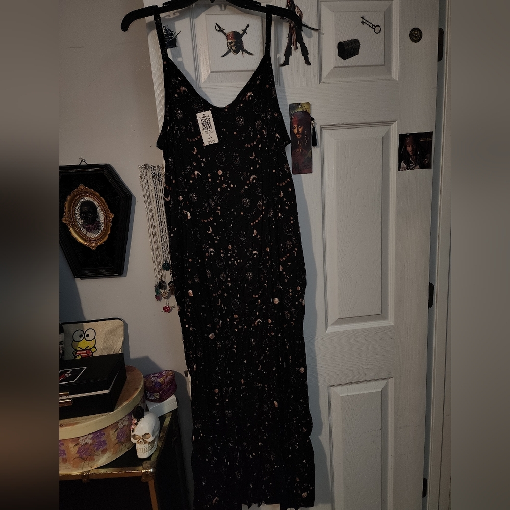 Black and Tan Sleeveless Dress